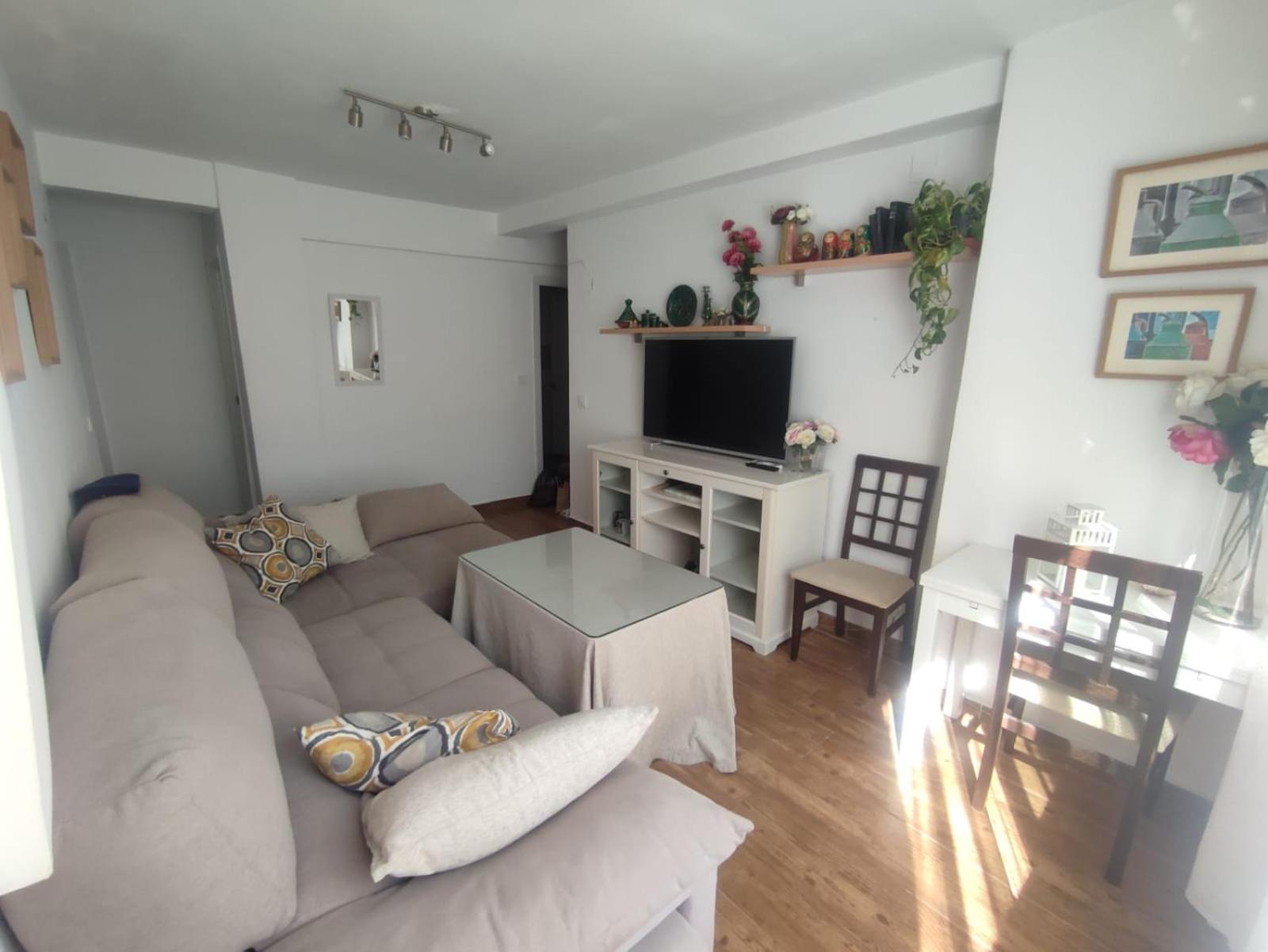 Piso Reformado 3 Habitaciones 塞维利亚 外观 照片